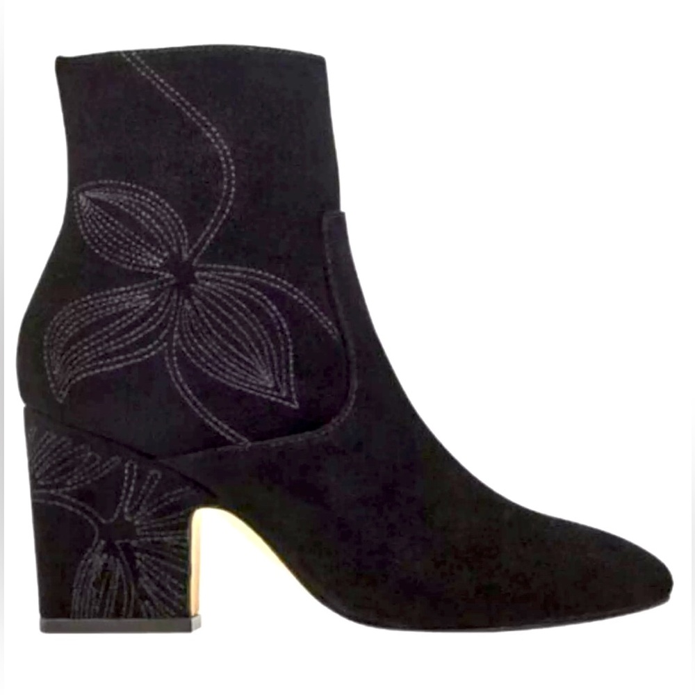 MARC FISHER Johnny Embroidered Womans Ankle Boot Black Suede Floral Size 9.5 M